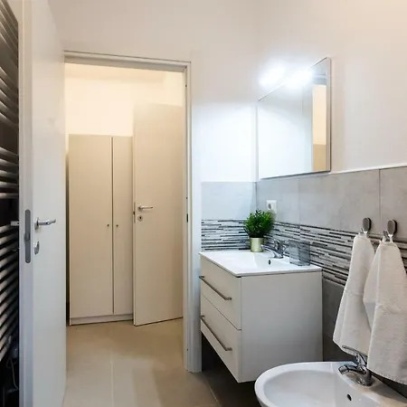 Paruta 65 Milano